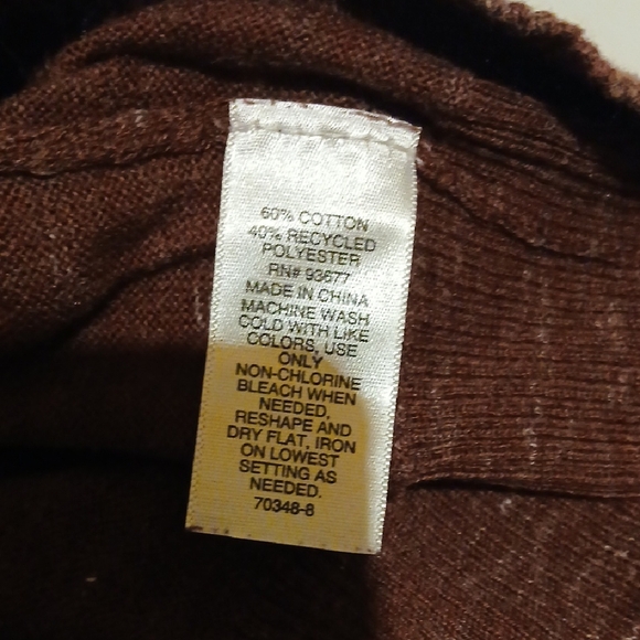 Men's Maroon Crewneck Sweater - Picture 3 of 3